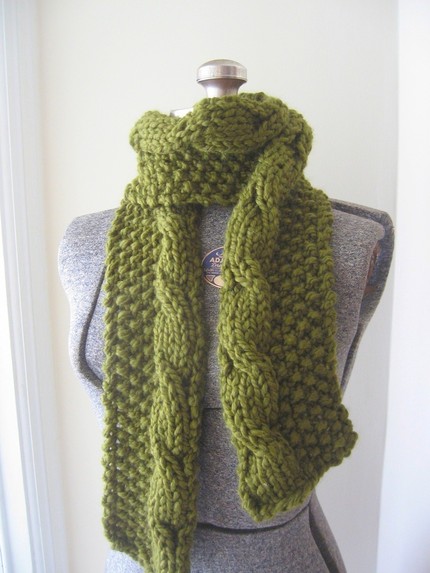 knit scarf @Bombshellstudios etsy